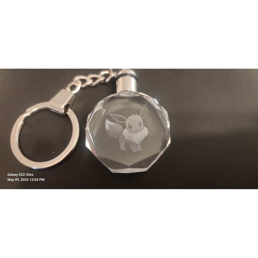 Pokemon Eevee Keychain‎ Crystal LED Light Up Keyring Anime Gift